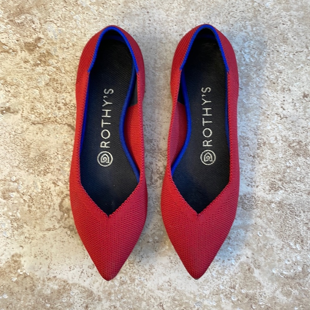 Red pointed toe Rothy’s - Size 6